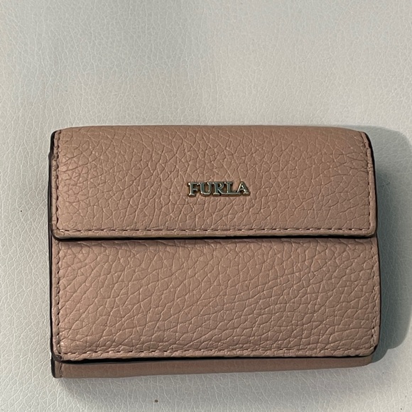 Furla compact wallet, tan NWOT - Picture 2 of 8